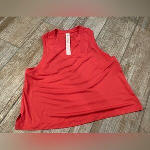 Like new Lululemon Coral Cropped Sculpt Tank